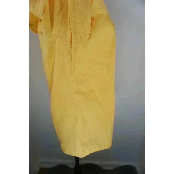 Cure Yellow 100% Cotton Short Sleeve Blouse, Size L - Picture 12 of 14